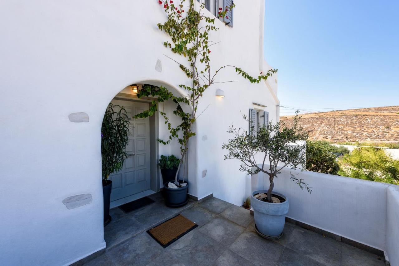 Hara'S Villa In Naousa , Paros 外观 照片